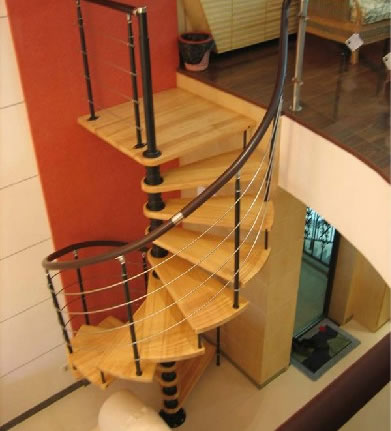 家用旋转钢木楼梯承重一般是多少